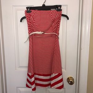 Medium red and white strapless knit dress
